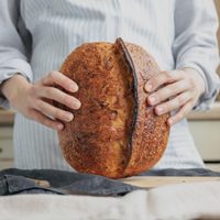 Pan de campo: esponjoso, rendidor y económico, la receta perfecta para la entrada en estas fiestas
