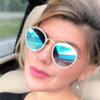 “Verano en mi…”: Loly Antoniale hizo estallar el termómetro en las redes con esta postal