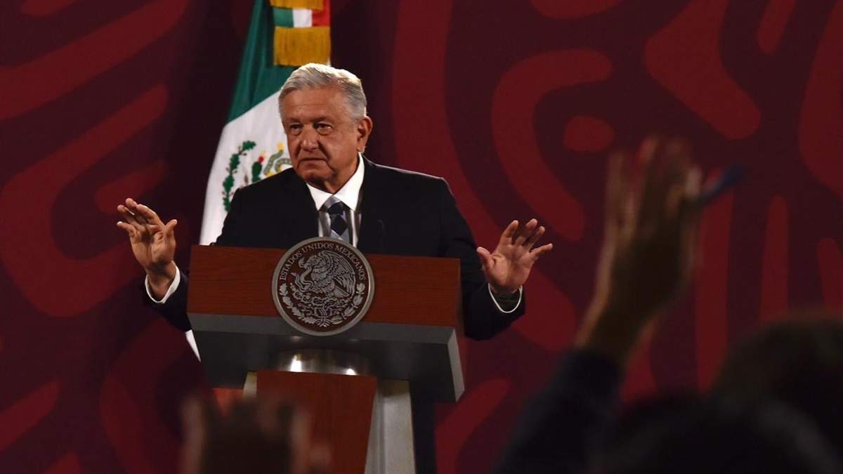 El presidente durante la conferencia matutina en Palacio Nacional