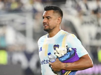 ¿Se acerca al fútbol uruguayo?: se define el futuro de Chiquito Romero en Boca
