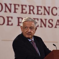 AMLO presentará esta semana a relevos de Marcelo Ebrard y Adán Augusto López