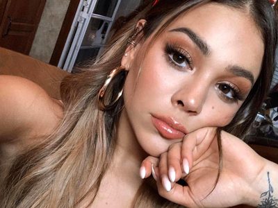 ¿Eso es sangre? Danna Paola compartió una galería de alto impacto ¡y enloqueció a sus fans!