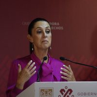 Pese a fallo del Tribunal Electoral, Sheinbaum niega haber violado la ley