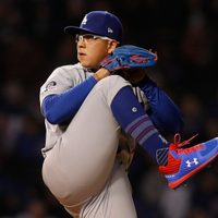El lanzador mexicano Julio Urías, detenido por violencia doméstica