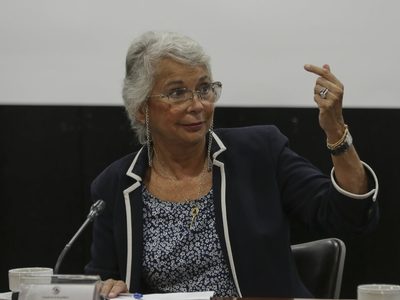 Apoyo de Sánchez Cordero a fideicomisos se respeta; fue por “solidaridad de gremio”: AMLO