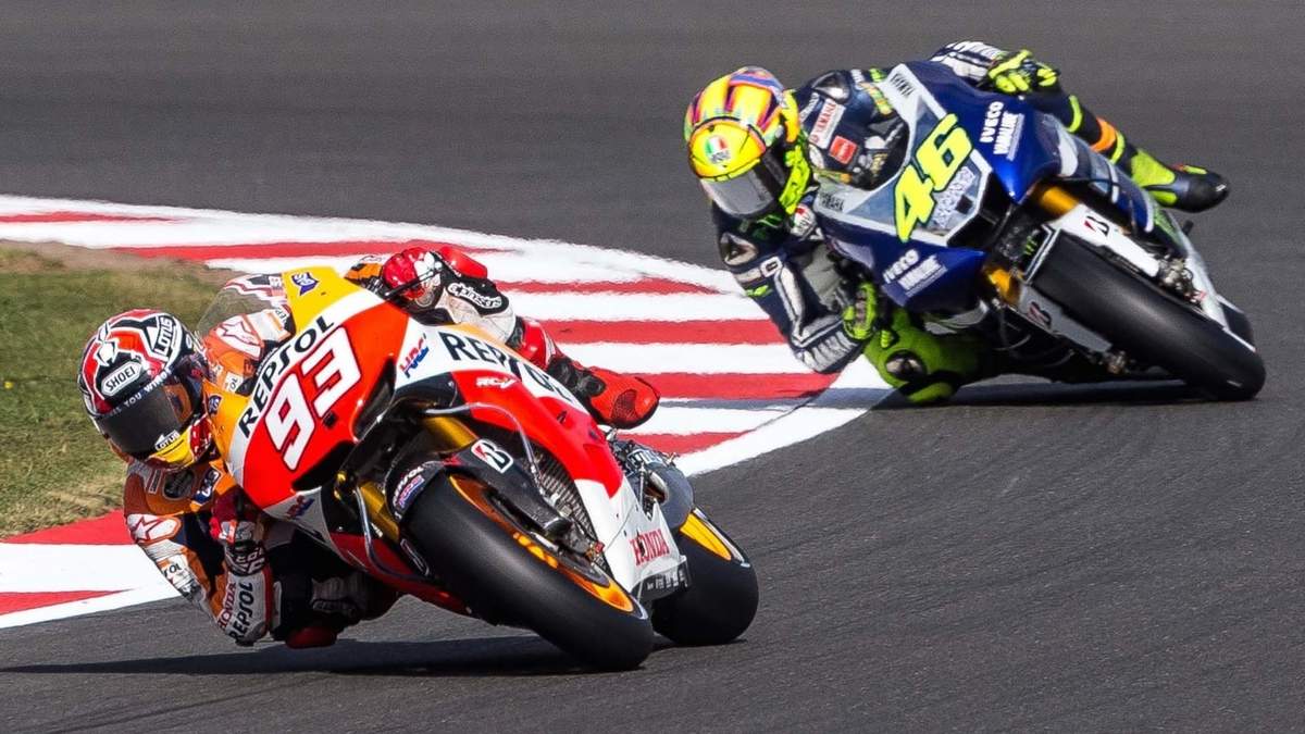 Marc Márquez y Valentino Rossi. Fuente: (Twitter)