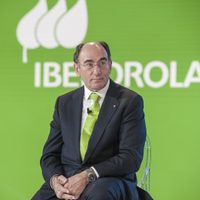 Iberdrola estudia venta de participación en una cartera de renovables en EU