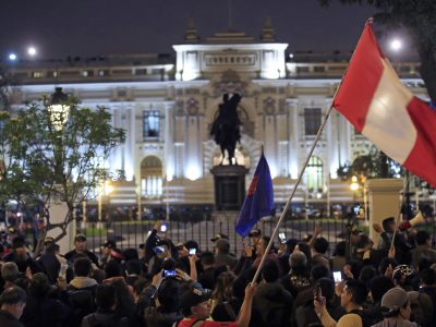 El cierre del Congreso de Perú, golpe al fujimorismo