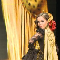 Gloria Camila Ortega quiso mostrar su manicura pero terminó exponiendo un detalle