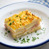 Pastel de papas, jamón y queso: una receta fácil y tentadora para esos días en que no sabés qué cocinar