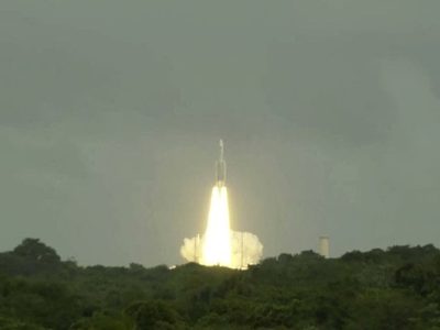 Lanzan nave espacial hacia Júpiter y tres de sus lunas