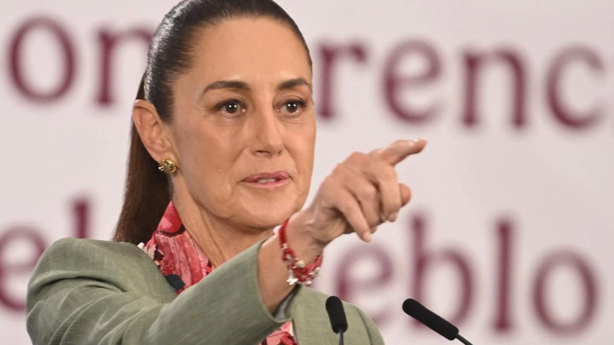 La presidenta Claudia Sheinbaum en la conferencia matutina de Palacio Nacional, el viernes 10 de abril de 2026