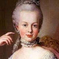 Una joya de María Antonieta rompe récords en la subasta
