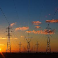 IAE Mosconi: "Sólo un acuerdo amplio y sensato podría salvar al sector energético"