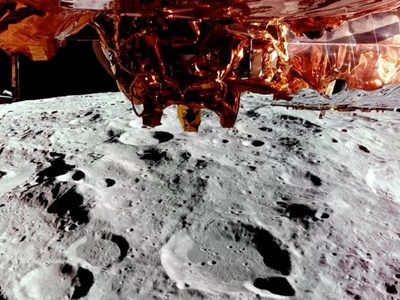 El módulo lunar privado Blue Ghost aluniza con una entrega especial para la NASA