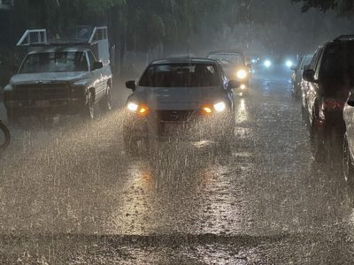 Huracán Erick absorberá onda tropical y provocará lluvias torrenciales este miércoles