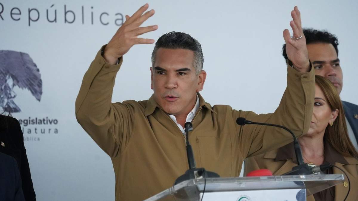 Alejandro Moreno, dirigente nacional del PRI