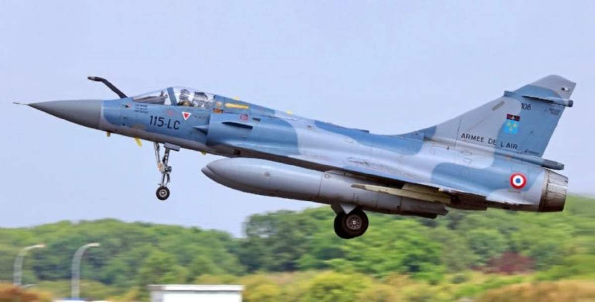 Avión de combate. Fuente: (Twitter)