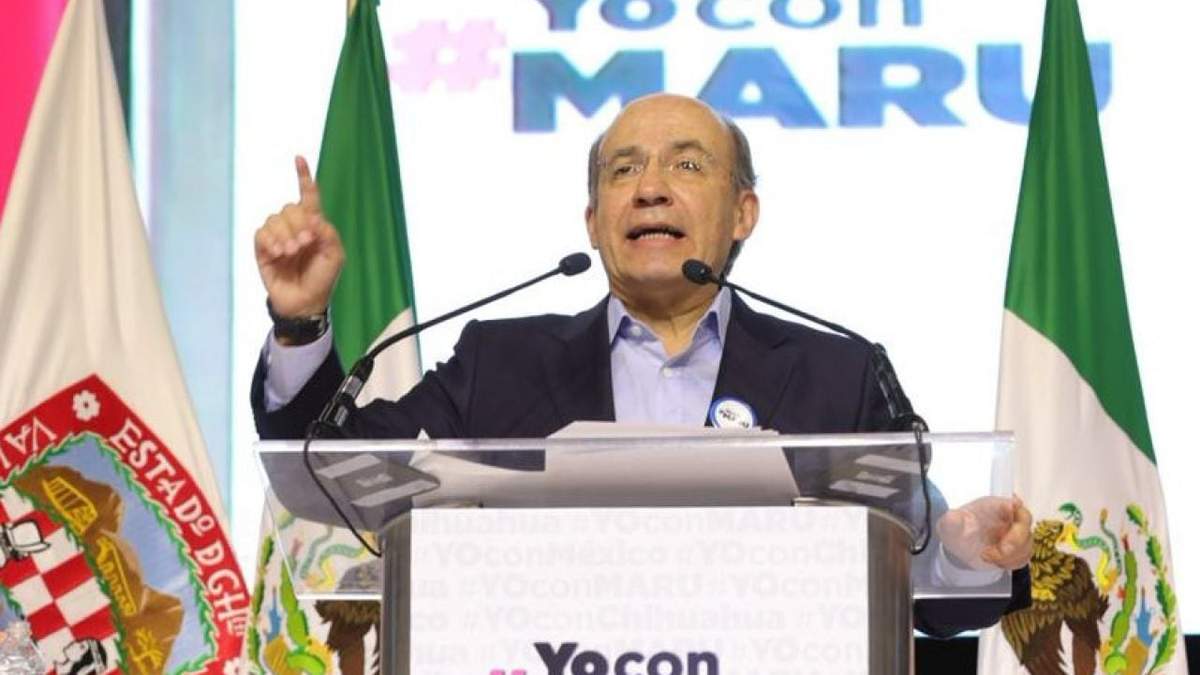 El expresidente Felipe Calderón expresó su apoyo a la gobernadora Maru Campos