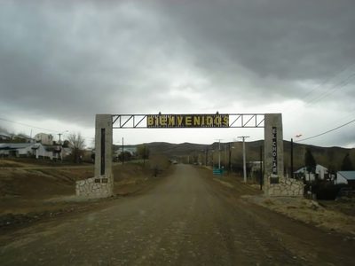 Un sujeto atacó y le disparó a un puestero de El Cholar mientras dormía