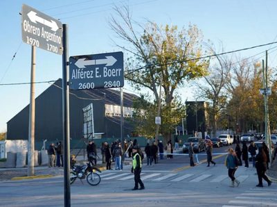 Inauguran 24 cuadras de repavimentación y obras pluviales en el este de la ciudad de Neuquén