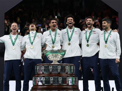 Italia conquistó la Ensaladera por tercera vez consecutiva tras vencer a España