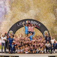 Chivas femenil gana el Campeón de Campeones tras vencer en penaltis a Rayadas