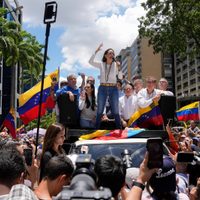 Machado alerta de "graves amenazas" de la actuación de Maduro sobre Embajada de Argentina en Caracas