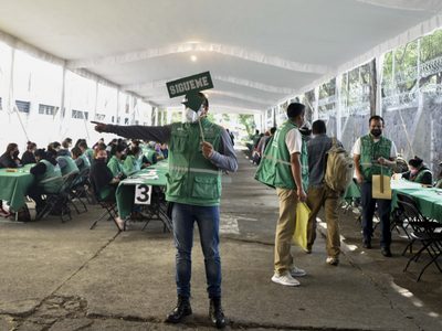 Inicia aplicación de segunda dosis a personad de 40 y más en seis alcaldías