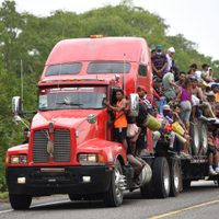 Migrar con papeles: el turbio negocio para cruzar México