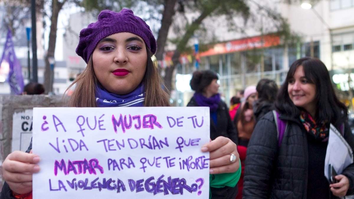 "La deuda sigue siendo con nosotras". Fuente: (Emiliano Ortiz)
