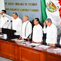 Llama AMLO a la reconciliación en Tabasco tras acudir a toma de protesta de Adán Augusto
