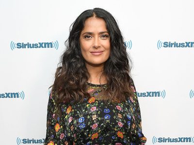 ¡La gran sensación! Conocé a la hijastra de Salma Hayek, la modelo que hace temblar a Kendall Jenner