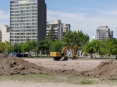 Comenzó la obra del estacionamiento subterráneo en el Parque de la Confluencia