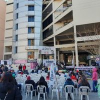 Aten capital realizó clases públicas en el ISSN: "Acá hubo robo y hay vaciamiento"