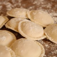 Sorrentinos de jamón y queso: más ricos y baratos que los comprados, salvá tu almuerzo con esta increíble receta