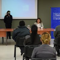 Capacitaron a policías en prevención de violencia de género y ciberbullying
