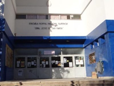 Preocupación en el colegio San Martin: denuncian a una madre que agrede a docentes y alumnas
