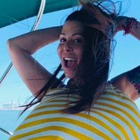 ¡Como nunca la viste! Alejandra Guzmán se anima a un bikinazo mortal que apenas la cubre