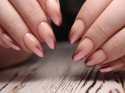 Del nude al blanco: 6 ideas de Nail Art estilo baby boomer que son un fuego incluso en los días fríos