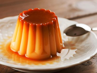 Flan fit, bajo en calorías y en dos minutos: la receta saludable para un postre riquísimo