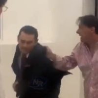 Investigan la agresión del dueño del restaurante Bellini's a un empleado del WTC (Video)