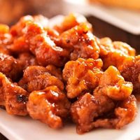 Para celebrar el Año Nuevo Chino, una receta de pollo agridulce para hacer en casa