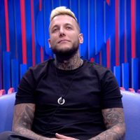 A tono con su mansión: la planta XL que eligió Alex Caniggia para darle glamour a sus espacios
