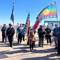 Mapuches ocupan basureros petroleros en Vaca Muerta: exigen la ley de consulta previa