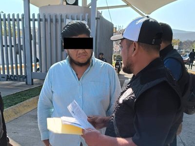Detienen a líder transportista de Oaxaca por presunto cobro de piso