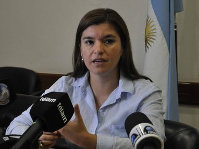 Merlo aseguró que el Gobierno no se reunirá con los trabajadores de la salud