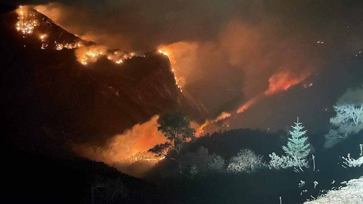 El incendio en la Sierra de Santiago, Nuevo León