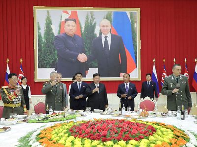 Corea del Norte recalca acercamiento a Rusia contra EU; Putin podría hacer una visita oficial