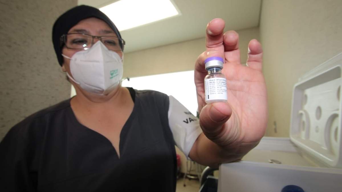 En la CDMX se han aplicado 110 mil 750 vacunas de Pfizer.